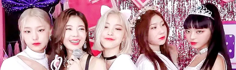 걸그룹 팟벤 상단 배경 이미지